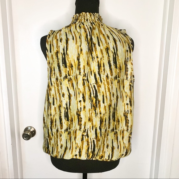 SereNade Sleeveless Blouse Large - Picture 2 of 6